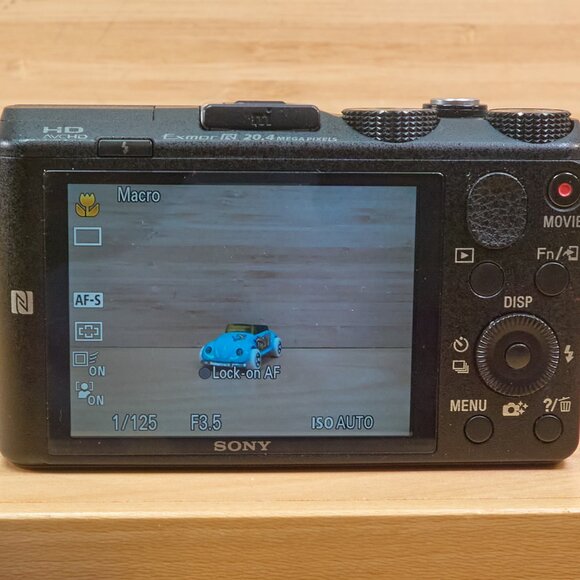 Sony DSC-HX60V 20.4 MP Digital Camera, Full HD Video, with 30x Optical Zoom - Picture 4 of 8